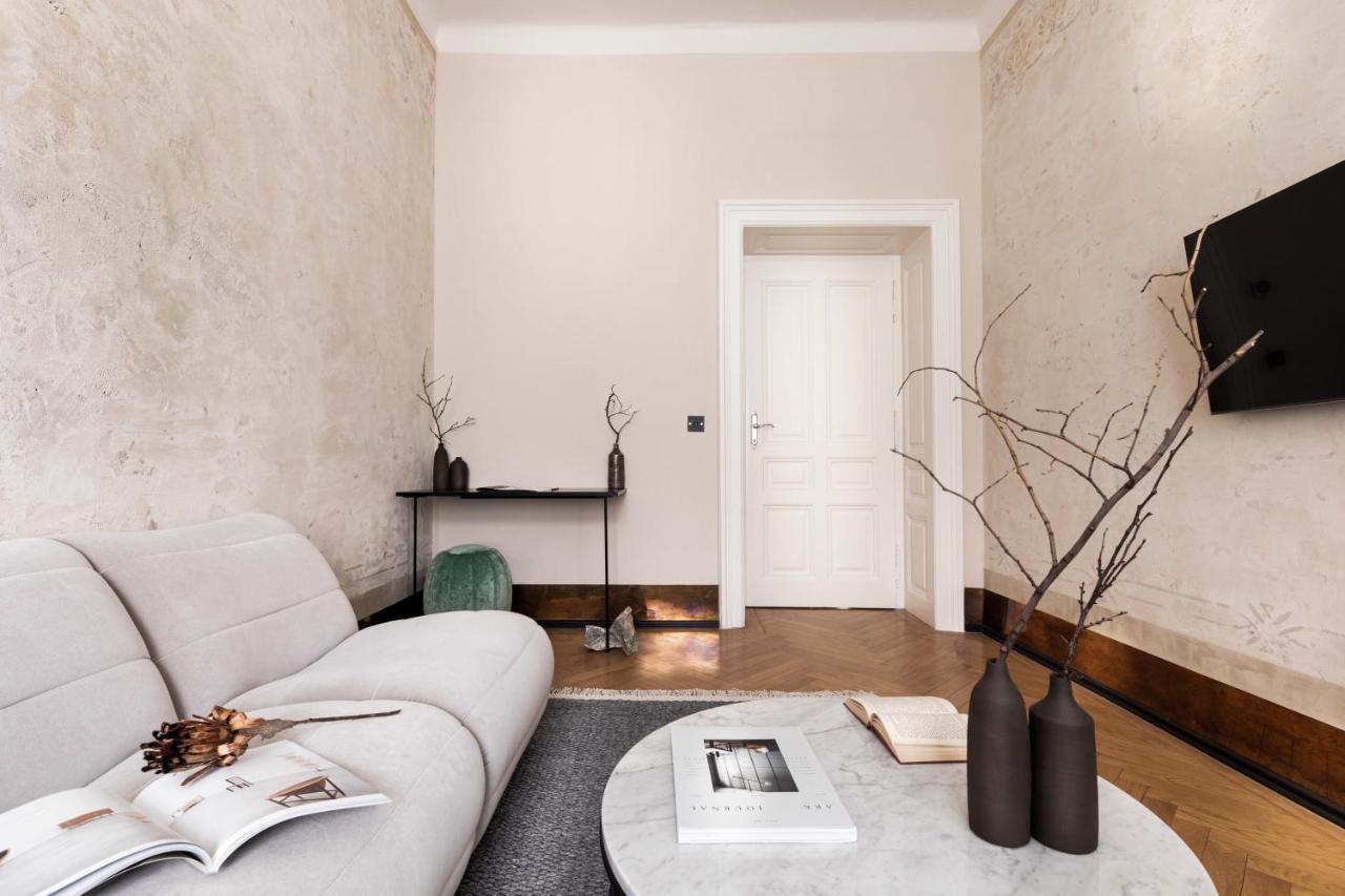 Zola Hotel - Palais De Boheme Adults Only Виена Екстериор снимка